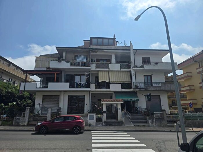 Appartamento con 5 locali in vendita in Via Feudotto Vibo Valentia, Vibo Valentia