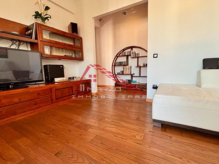 Appartamento con 5 locali in vendita in Pisa