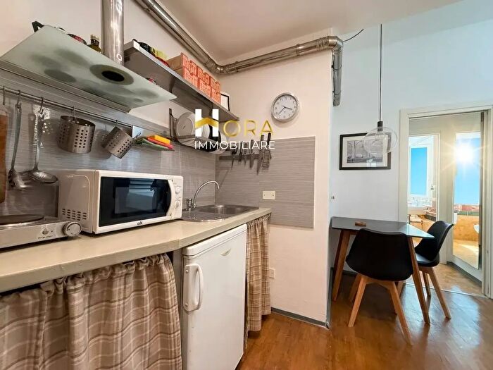 Appartamento monolocale in vendita in Via De Bardi, Firenze