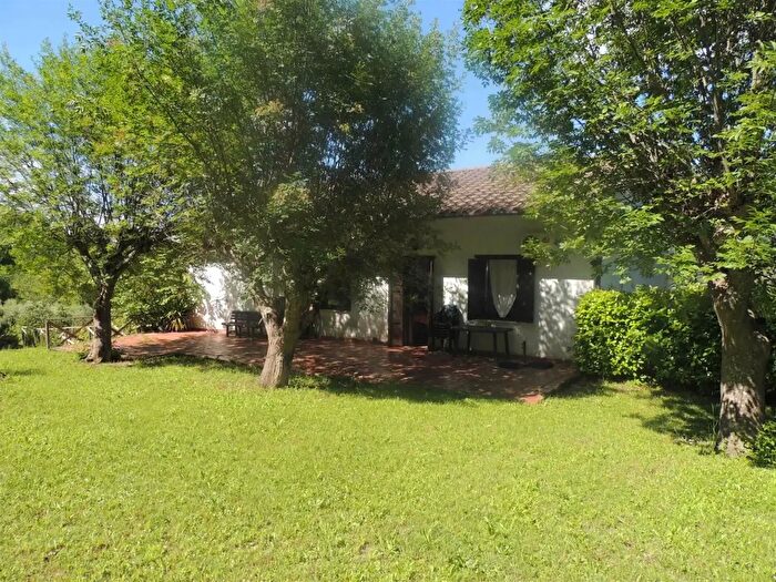 Casa con 6 locali in vendita in Ferentillo