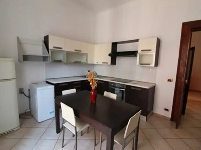 Appartamento trilocale in affitto in Via Felice Cavallotti, Taranto