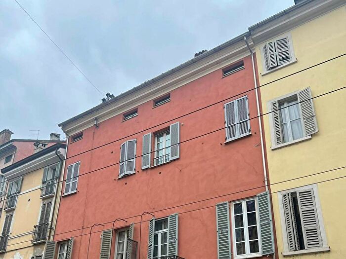 Appartamento monolocale in affitto in Strada Massimo d'Azeglio, Parco Ducale Oltretorrente, Parma