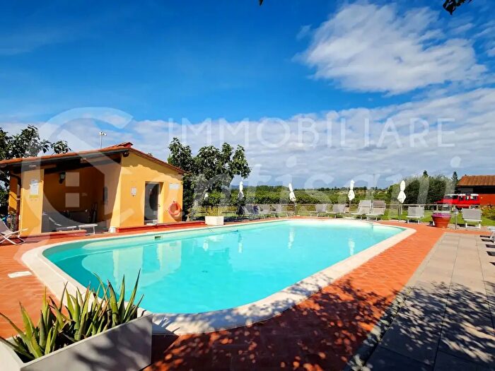 Appartamento bilocale in affitto in Via Piandaccoli, Lastra A Signa