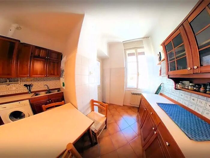 Appartamento quadrilocale in vendita in Via Fabio Severo, Trieste