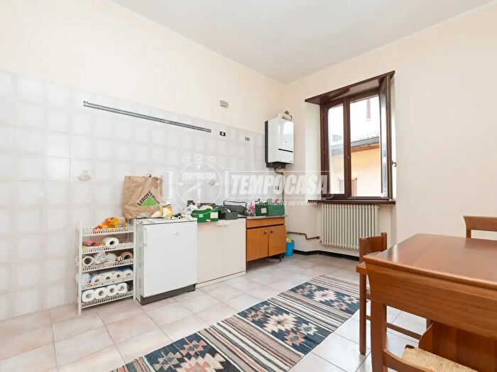 Appartamento bilocale in vendita in Via Andrea Fantoni, Alzano Lombardo