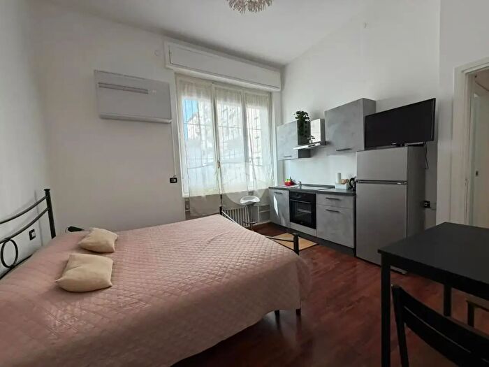 Appartamento monolocale in affitto in Via Metauro, Milano
