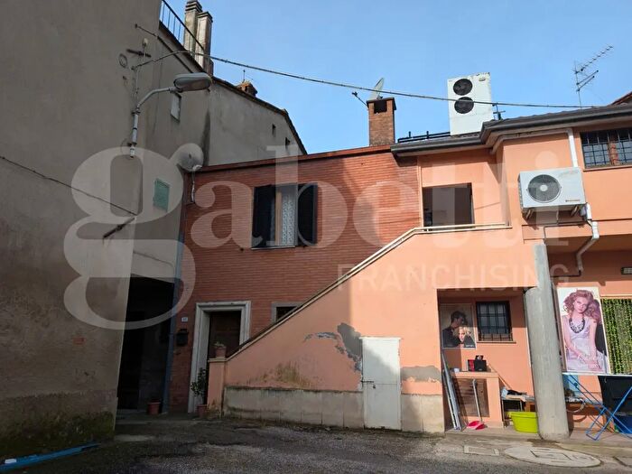 Appartamento quadrilocale in vendita in Via Vittorio Emanuele II, Deruta