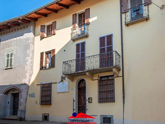 Appartamento quadrilocale in affitto in Via Costanzo Rinaudo, Centro, Busca