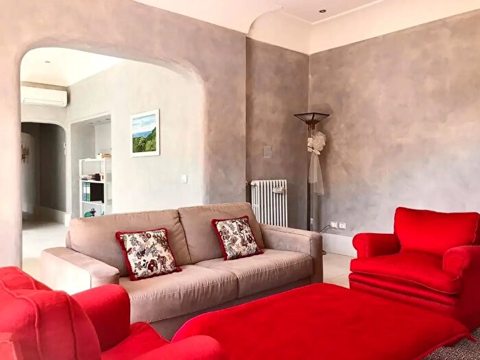 Casa con 7 locali in vendita in Fucecchio