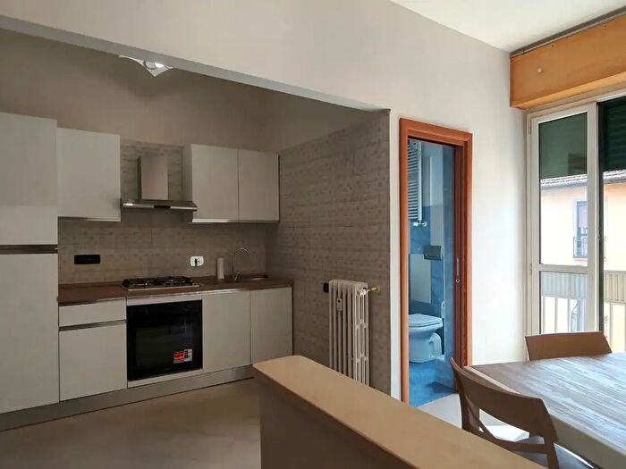 Appartamento bilocale in affitto in Via Genova, Torino