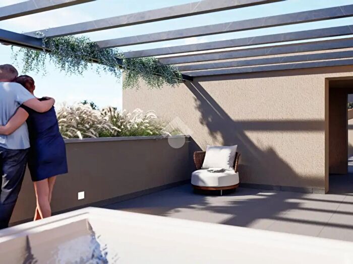 Appartamento trilocale in vendita in Vicolo Casara, Lazise