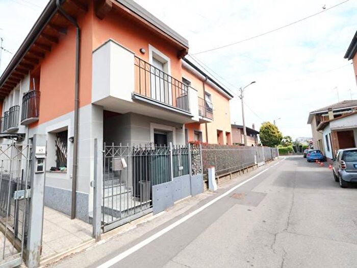 Appartamento trilocale in affitto in Via Brianza, Santa Margherita Aliprandi, Lissone