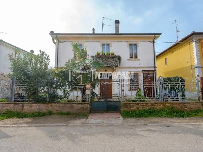 Appartamento quadrilocale in vendita in Massa Lombarda