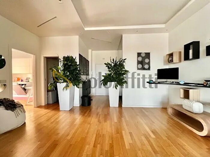 Appartamento trilocale in affitto in Viale John Fitzgerald Kennedy, Bari