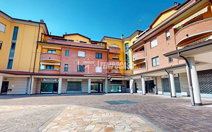 Appartamento quadrilocale in vendita in Via Circonvallazione Nord, Valsamoggia