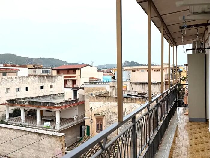 Appartamento quadrilocale in vendita in Via San Martino, Ficarazzi