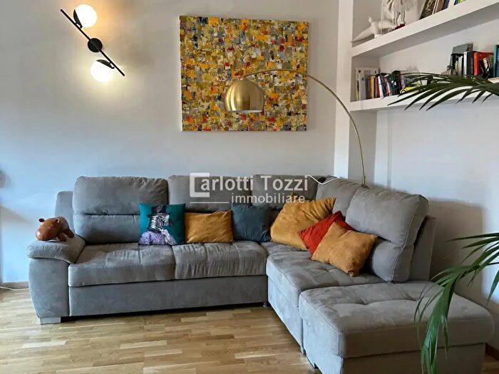 Appartamento con 5 locali in vendita in Via Adamello, Grosseto