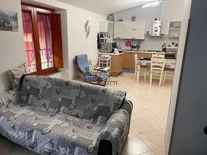 Appartamento bilocale in vendita in Via Andrea Fantoni Alzano Lombardo, Alzano Lombardo