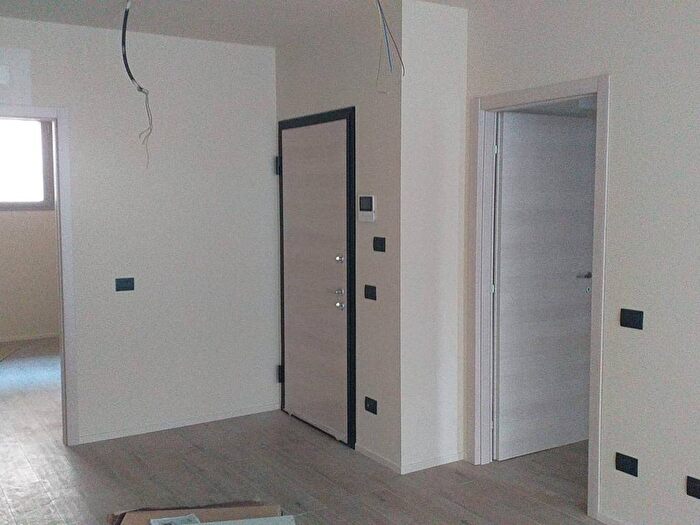 Appartamento bilocale in affitto in Via Roma, Centro, Langhirano