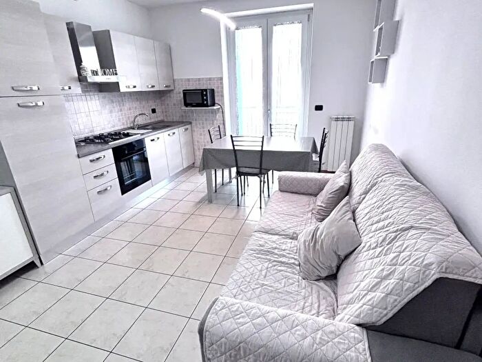 Appartamento bilocale in vendita in Via Papa Giovanni Paolo I, Pescantina