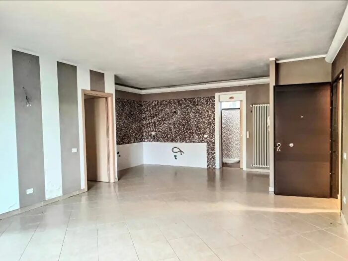Appartamento quadrilocale in affitto in Via Buggianese, Ponte Buggianese