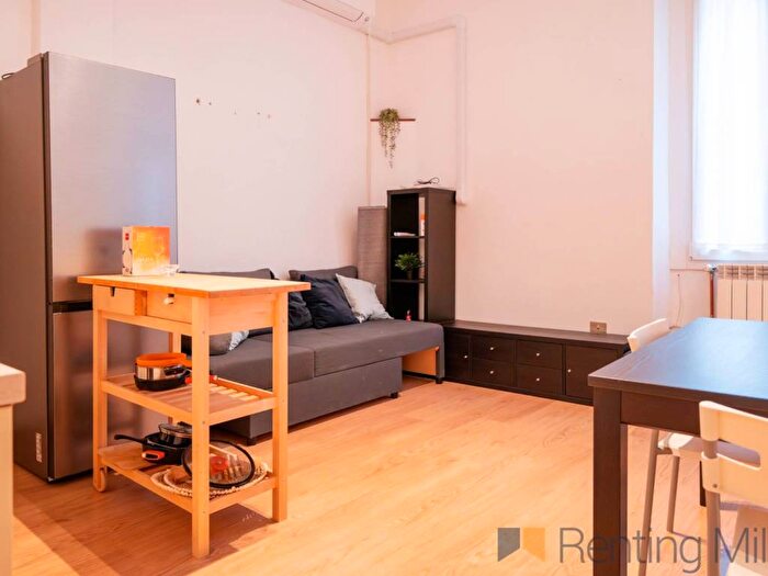 Appartamento bilocale in affitto in Viale Beatrice dEste, Quadronno Crocetta, Milano