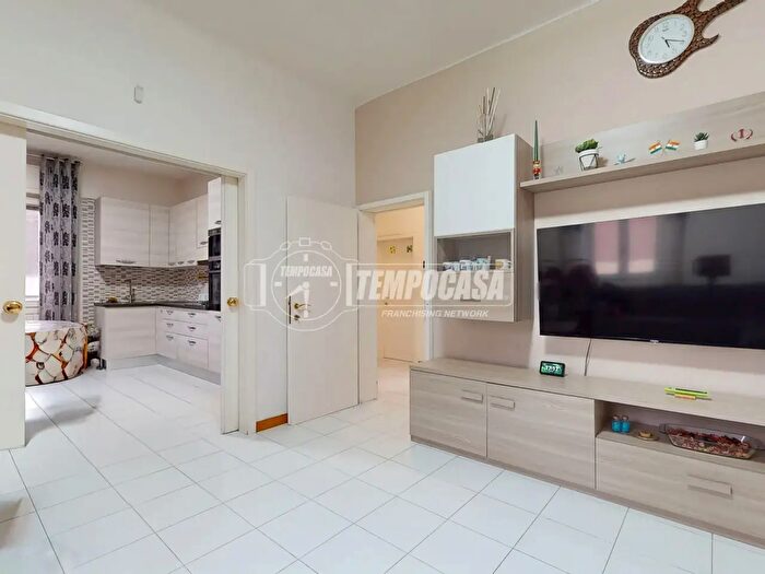 Appartamento trilocale in vendita in Via Giuseppe Mazzini, Valsamoggia