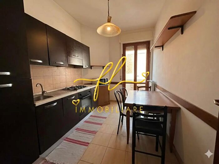 Appartamento con 5 locali in vendita in Uontalenti, Livorno