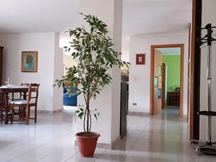 Appartamento con 5 locali in vendita in Via Molise, Bojano