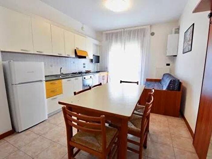 Appartamento trilocale in affitto in Via Alfredo Oriani, Lido Centro Ovest, Jesolo