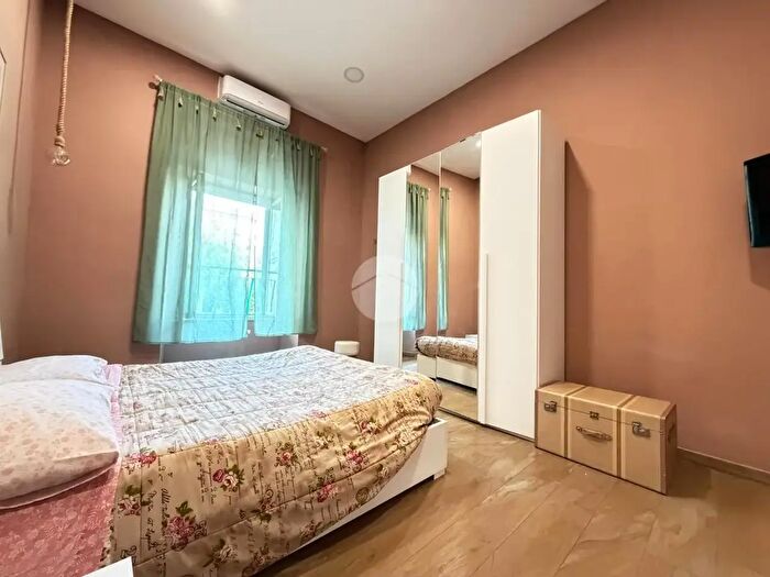 Appartamento monolocale in vendita in Via Murialdo, Napoli