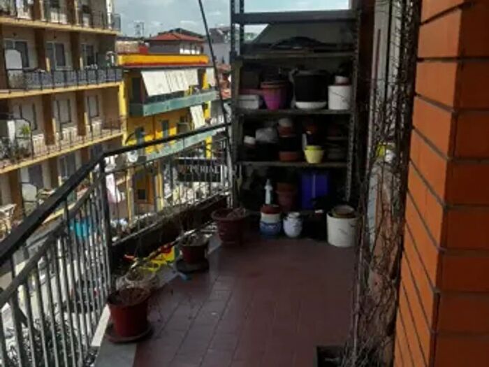 Appartamento quadrilocale in vendita in Via Napoli, Casalnuovo Di Napoli