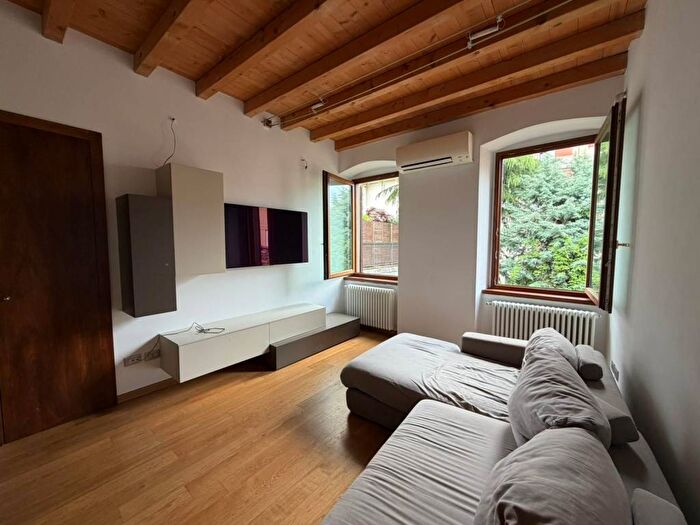 Appartamento trilocale in affitto in Centro, Bergamo