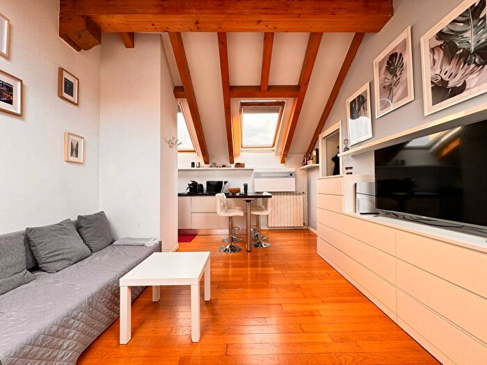 Appartamento bilocale in affitto in Via San Mamete, Quartiere Adriano, Milano