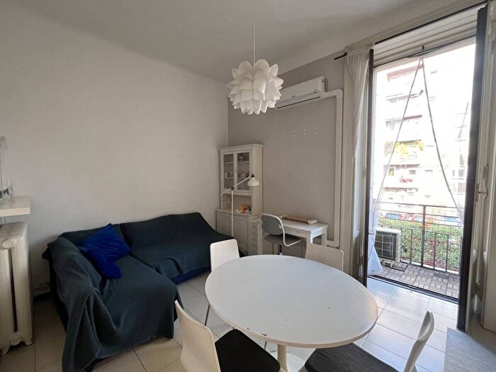 Appartamento bilocale in affitto in Via Voghera, Solari, Milano