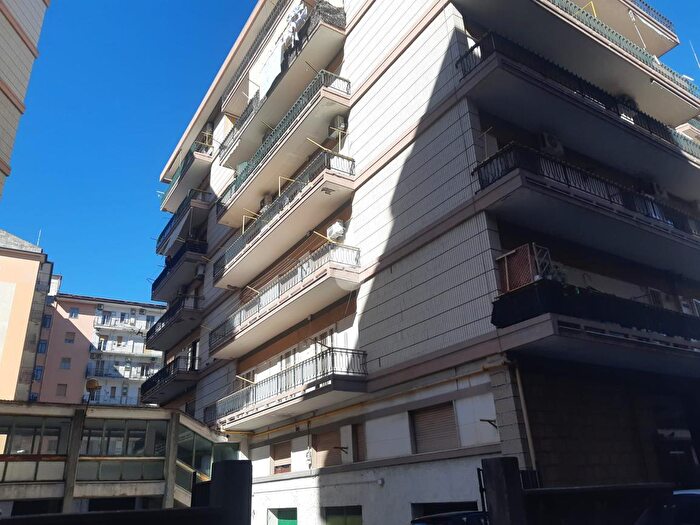 Appartamento con 5 locali in vendita in Via Eugenio Siciliano, Nocera Inferiore