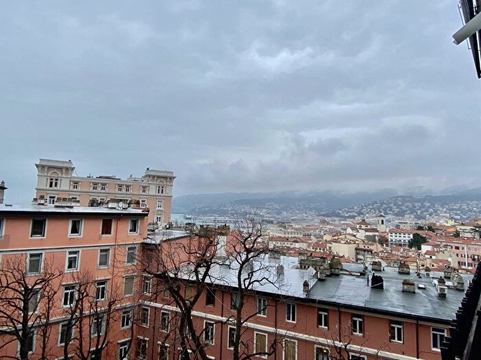 Appartamento trilocale in affitto in VIA SAN VITO, San Vito Campi Elisi, Trieste