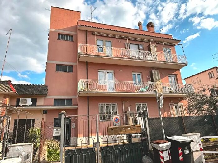 Appartamento bilocale in vendita in Via Venezia, Ciampino