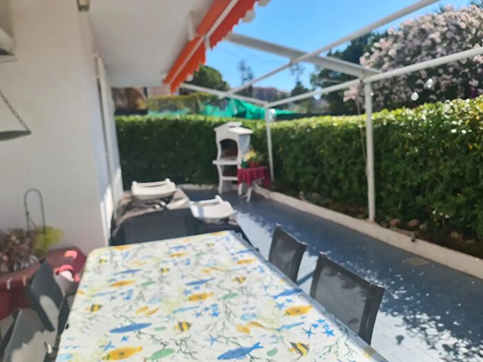 Appartamento trilocale in vendita in Strada Solaro, Sanremo