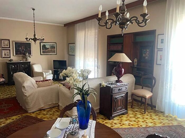 Appartamento quadrilocale in vendita in Siracusa