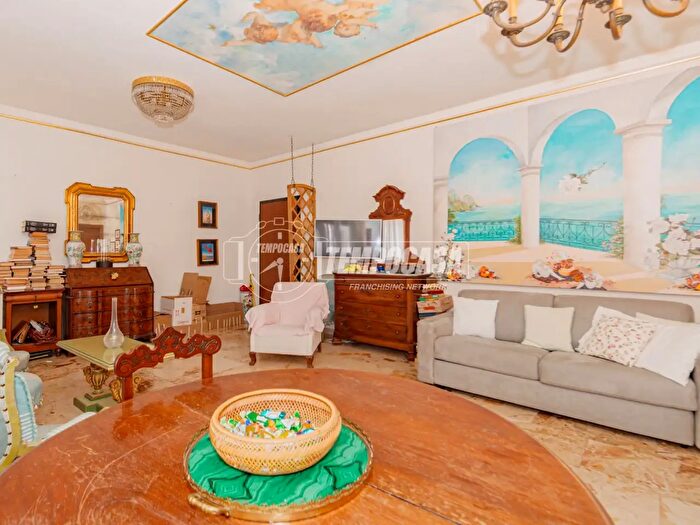 Appartamento trilocale in vendita in Via Alcide De Gasperi, Mortara