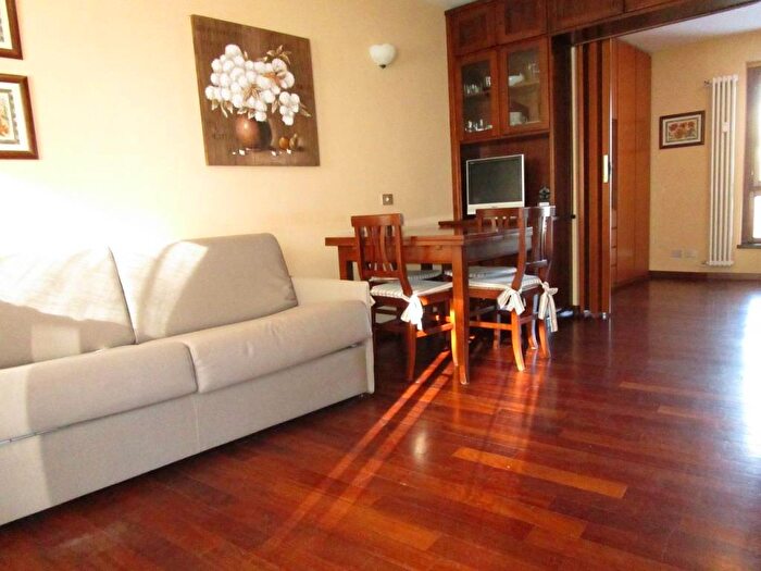 Appartamento bilocale in affitto in Via della Torre, Sauze dOulx