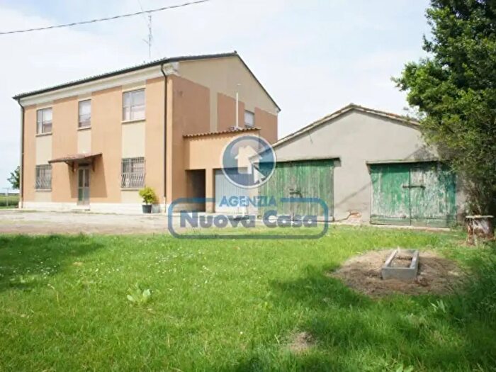 Casa con 6 locali in vendita in Via Barleti, Ravenna