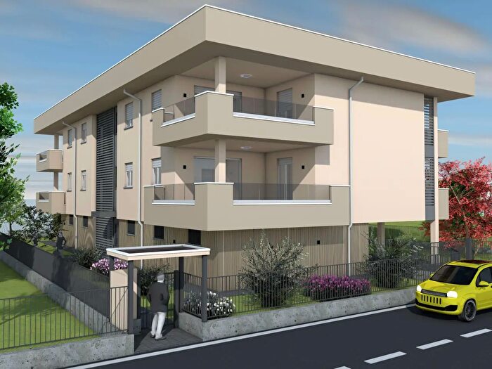 Appartamento trilocale in vendita in Via Donizetti, Verdellino