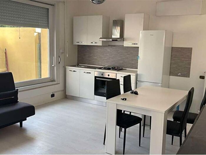 Appartamento trilocale in affitto in Catanzaro Lido, Catanzaro