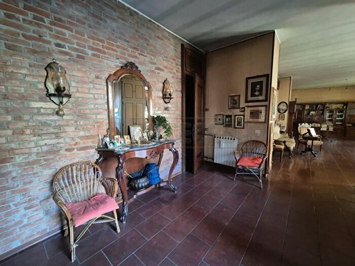 Casa con 7 locali in vendita in Via Fabio Filzi, Cremona