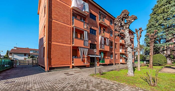 Appartamento trilocale in vendita in Lainate