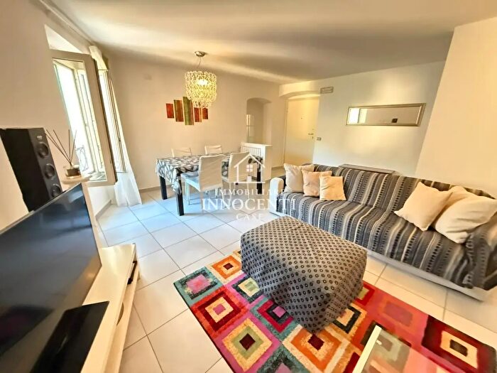 Appartamento con 5 locali in vendita in Massa