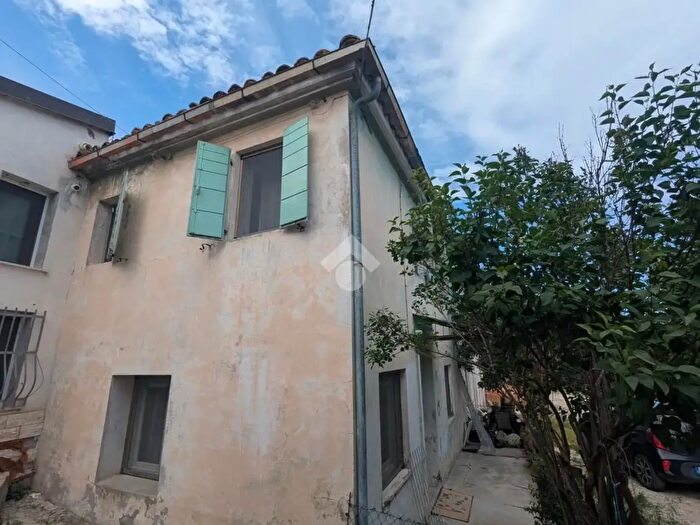 Casa quadrilocale in vendita in Via Ca Bacchino, San Clemente