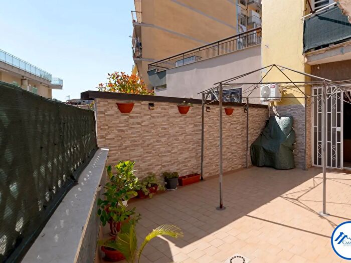 Appartamento trilocale in vendita in Via Benedetto Croce, Arzano